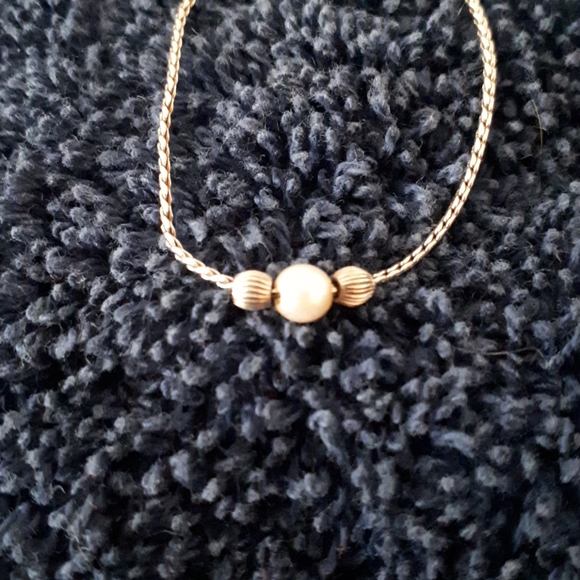 Necklace - Picture 1 of 3